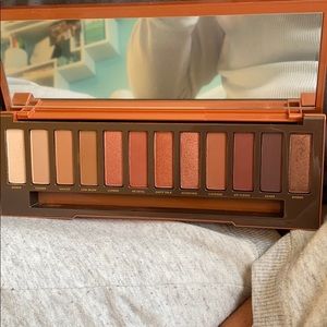 Urban Decay Naked Heat